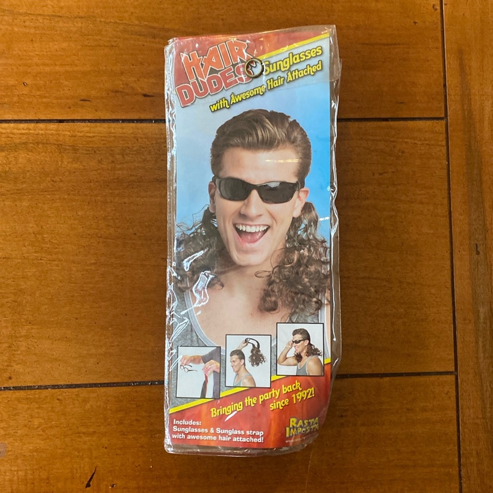 Hair and Sunglasses costume. Rasta Imposta. NWT